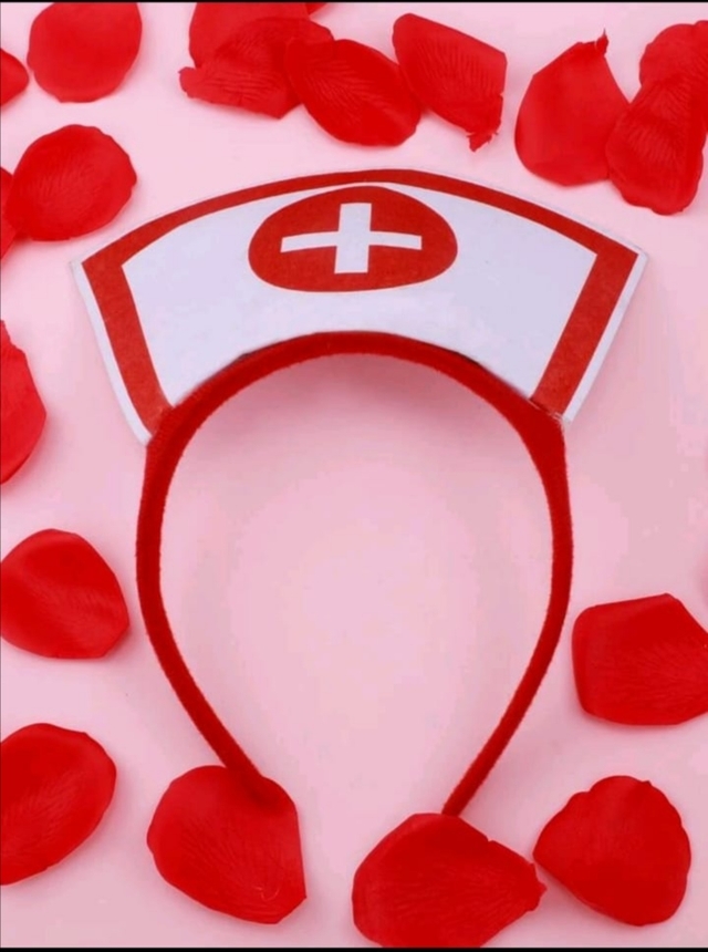 طوق شعر زي تنكري ممرضه