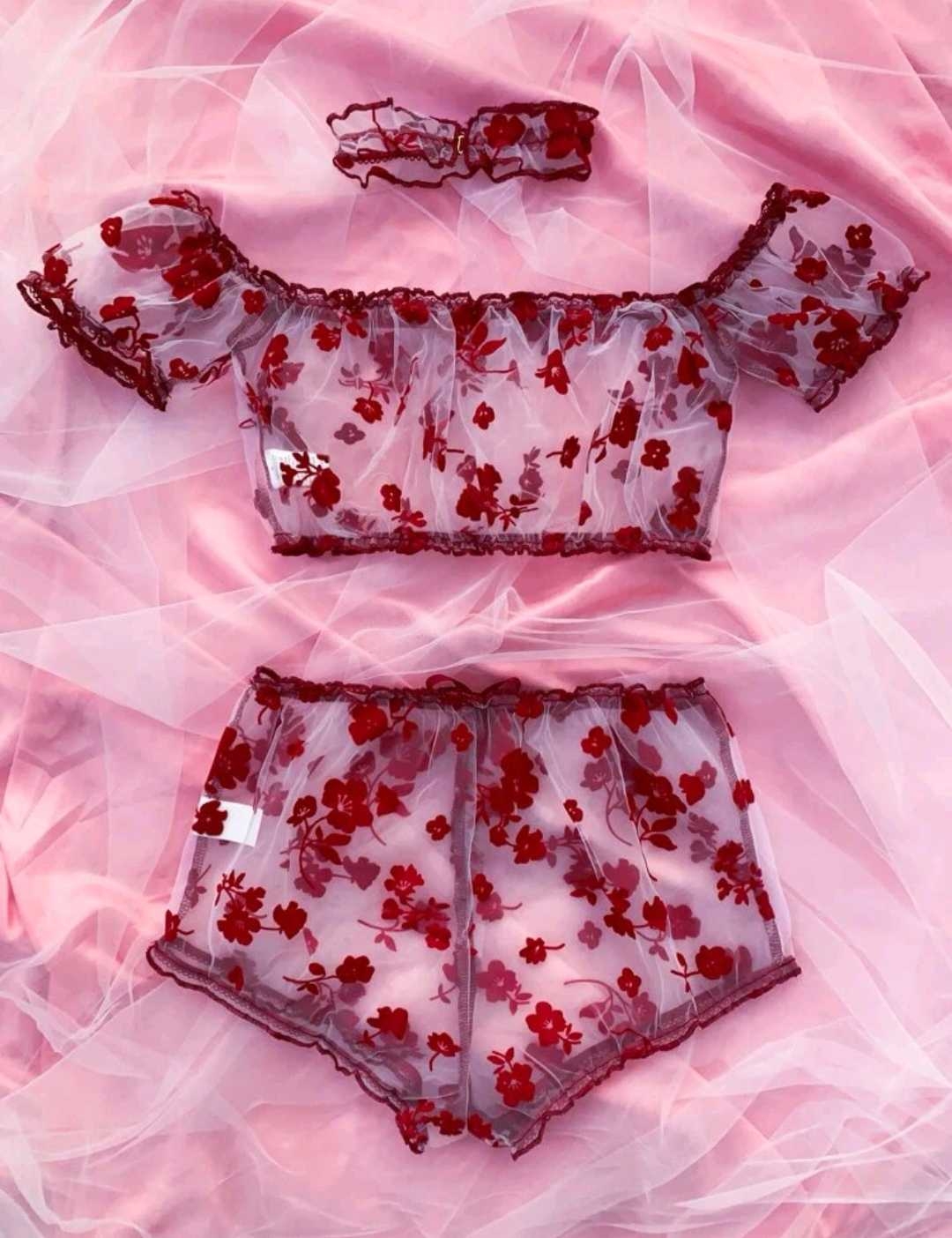 طقم ملابس داخلي طباعة الأزهار2