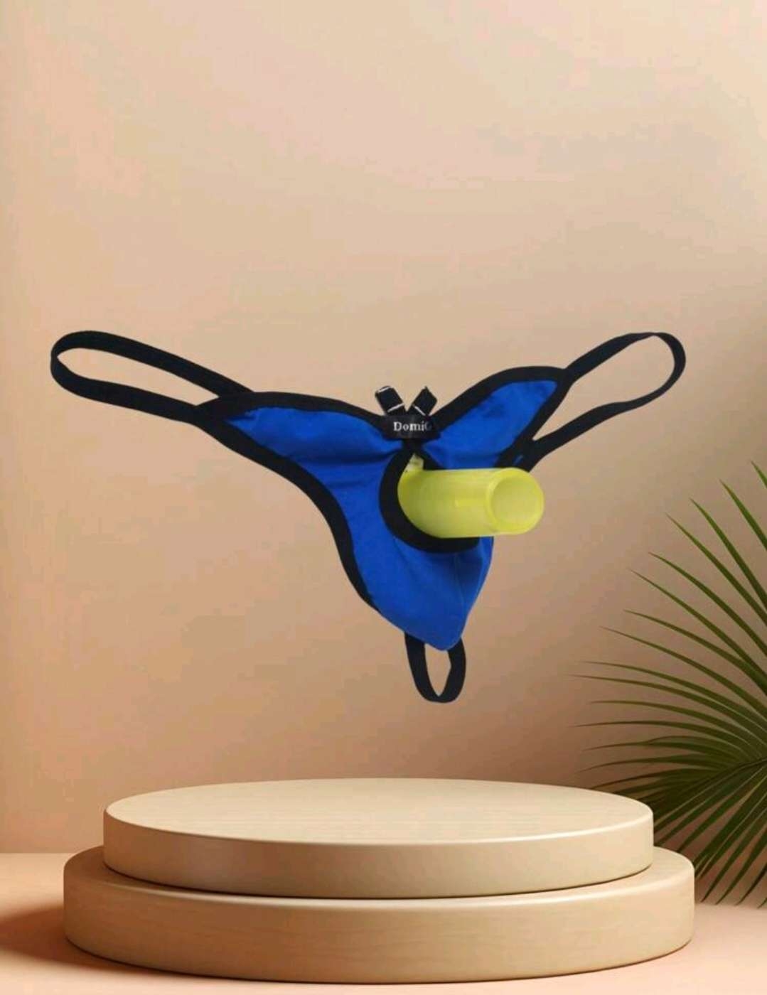 ثونغ ذكوري أزرق جذاب جريء1