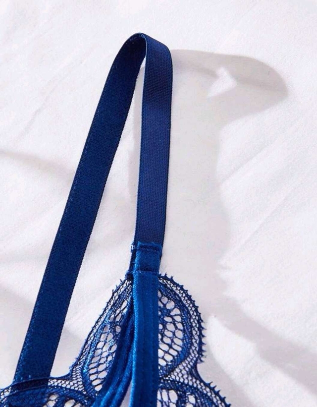 طقم ملابس داخلية دانتيل ازرق5