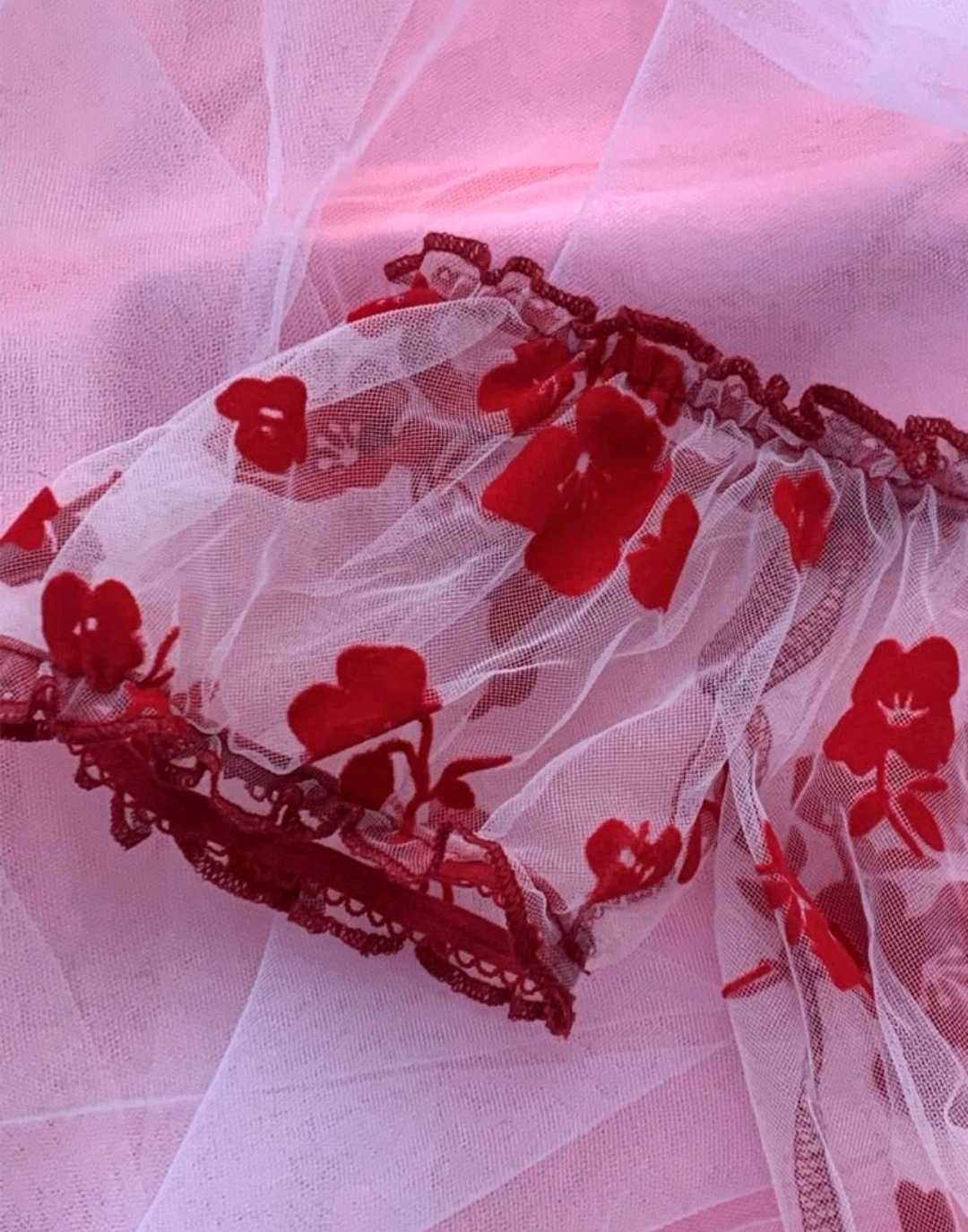 طقم ملابس داخلي طباعة الأزهار4