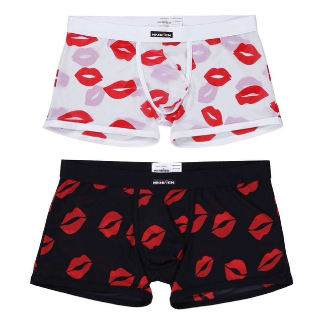 بوكسر قبلات صغيرة للرجال